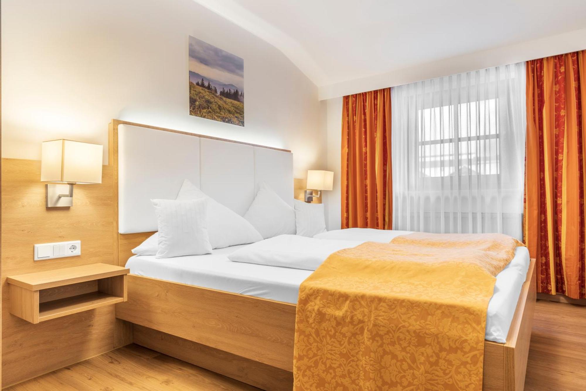 Wander Und Aktiv Hotel Roesslwirt Lam Exterior foto